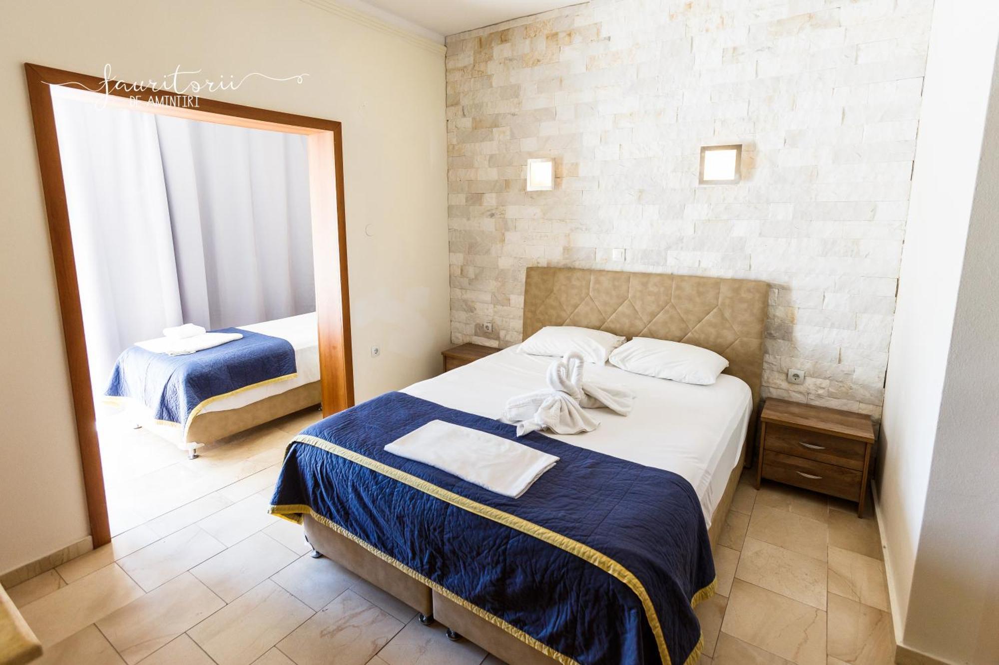 Kinira Beach Hotel エクステリア 写真