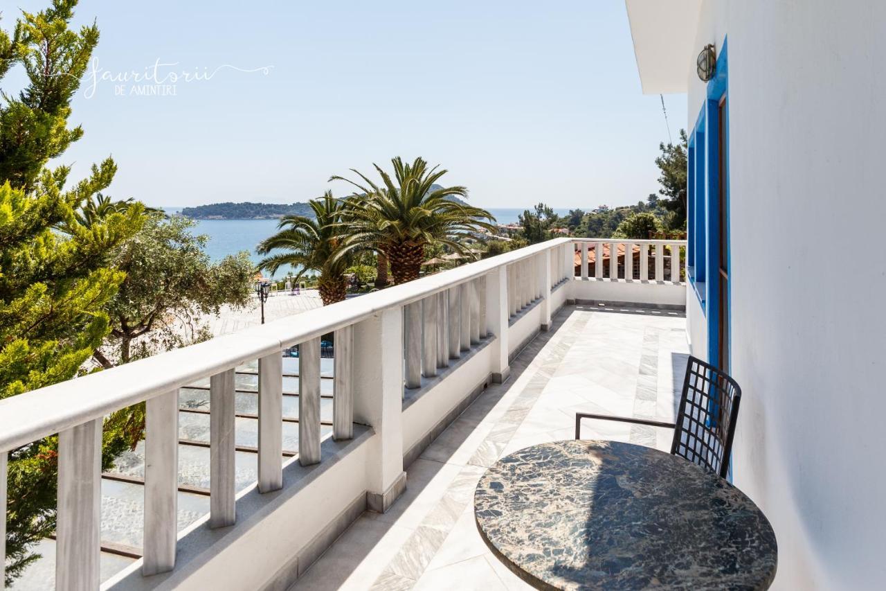 Kinira Beach Hotel エクステリア 写真
