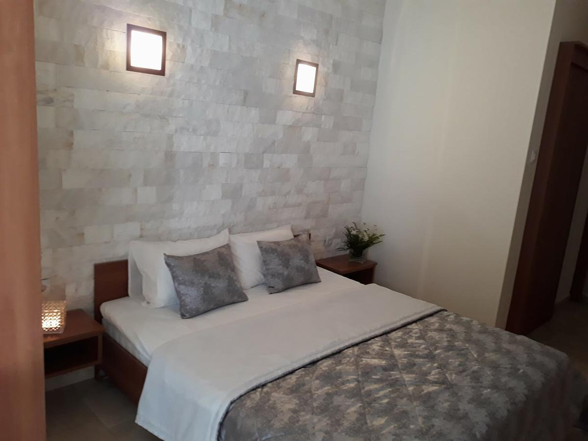 Kinira Beach Hotel エクステリア 写真