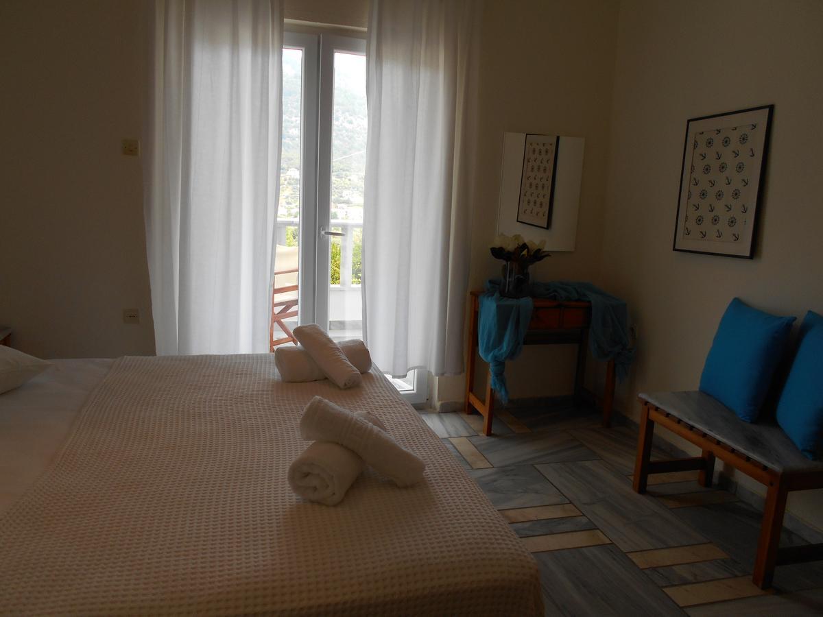 Kinira Beach Hotel エクステリア 写真