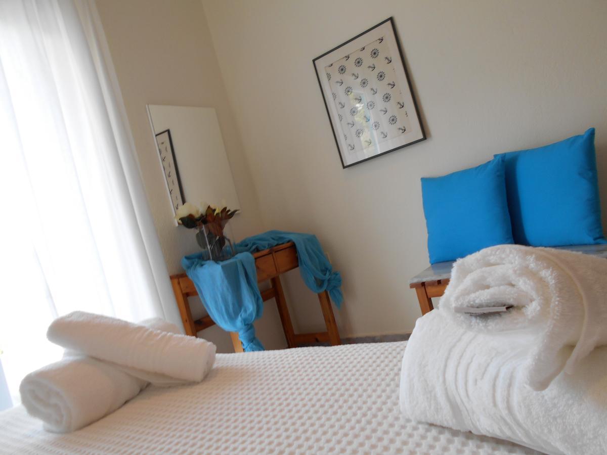 Kinira Beach Hotel エクステリア 写真